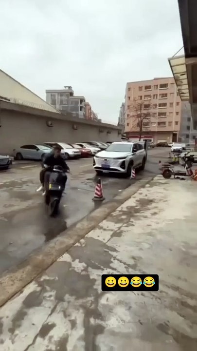 Funny videos on internet and funny memes 🤣😅