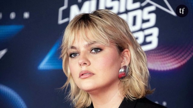 Parce qu'elle est maman, elle doit cacher son corps ? : Louane critiquée pour son look sexy qui dévoile son ventre, ses fans à la rescousse