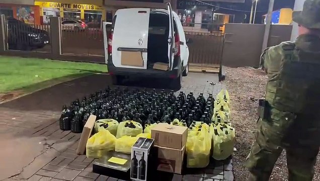 BPFron apreende veículo carregado com mercadorias contrabandeadas em Juranda