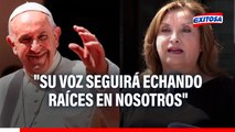 Dina Boluarte durante homenaje al Papa Francisco: 