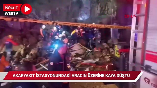 Kaya parçaları aracın üzerine düştü, toprak altında kalanlar var