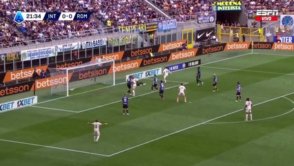 INTER TROPIEZA ANTE ROMA Y SUFRE DURO GOLPE EN LA SERIE A - MH SPORTS