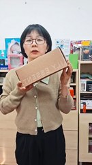 **"Smart & Eco-Friendly Mailer Box!** 📦