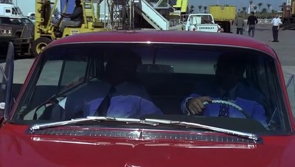 Zwei außer Rand und Band | 1977 ‧ Komödie/Action ‧ 1 h 38 min