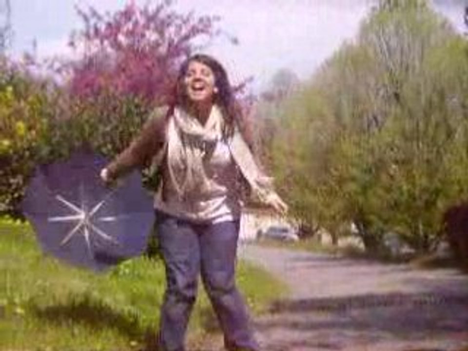 ESTELLE RETOUR EN FRANCE