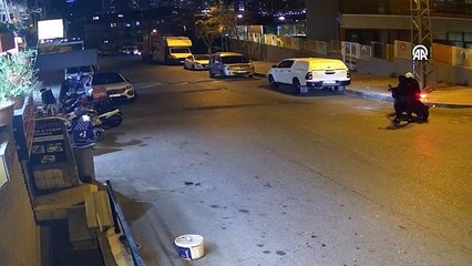 23 yaşındaki gence kahvehanede kurşun yağdırdı