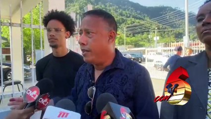 GARY GRIFFITH AND FAMILY CASTS THEIR  VOTES  AT MARAVAL COMMUNITY CENTRE