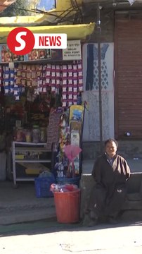 Town of Pahalgam gradually returns to normal six days after deadly attack