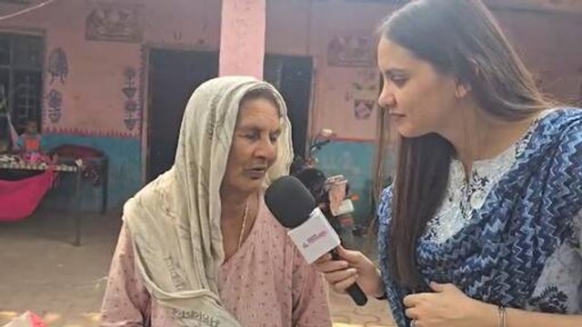 Pakistani Hindu Refugees in Delhi Say, They Were Denied Education in Pakistan, Children Were Abducted | Excl