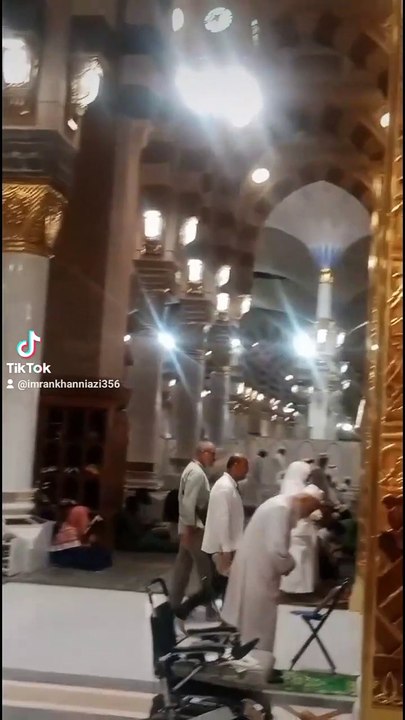 Madina Munawarah ❤️✨ peaceful City 💕 #ViralVideo #TrendingNow#MustWatch #EpicContent#DailyMotionHits #ShareThis #Unbelievable #DontMissThis #ForYou #WatchTillEnd #Relatable #HumorVibes #InspireDaily #MotivationMonday#YouCanDoIt#LifeChanging#PowerMind