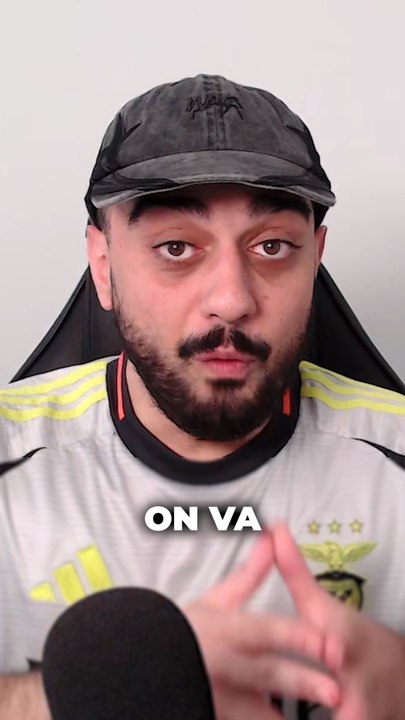 1️⃣1️⃣ Voici mon ONZE de la SAISON ! Mais avec une RÈGLE, on peut choisir qu’un seul JOUEUR par CLUB !