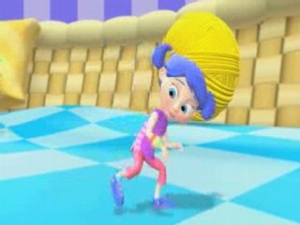 Bo And The Wool Ball Batting Kittens