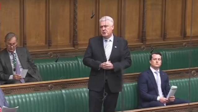 Shouts of ‘shame’ after Lee Anderson asks Jess Phillips if she is part of child grooming gang cover up