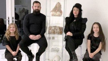 Ghost hunting family tour UK using Ouija boards - including at the beach and pub