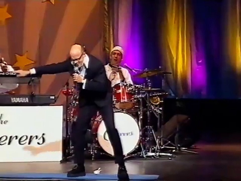 Harry Hill 04 - Birdstrike! (2000)