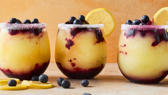 These Blueberry Lemon Drop Slushies Only Need 6 Ingredients & 5 Minutes To Make