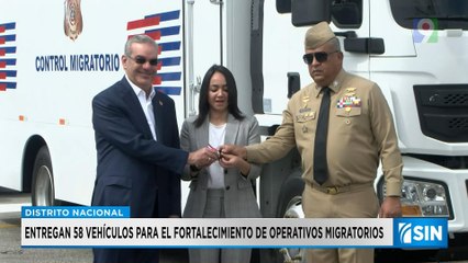 Abinader entregó este lunes 58 nuevas unidades de transporte para fortalecer los operativos migratorios.