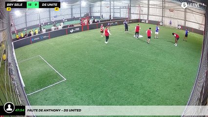 Faute de Anthony - DS United