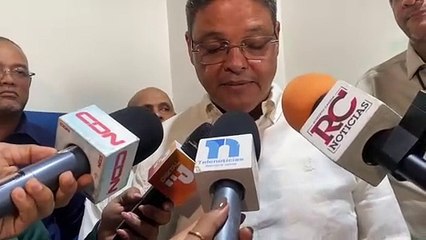 COE mantiene varias provincias en alerta por vaguada; reporta 12 personas rescatadas y un desaparecido  El Centro de Operaciones de Emergencias (COE) mantiene en alerta a varias provincias debido a los efectos de una vaguada que ha generado fuertes lluvia