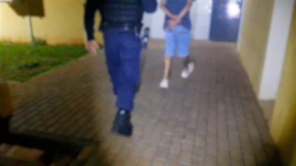 Rapaz é detido do Pioneiros Catarinenses por dever pensão alimentícia