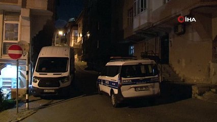 6.2 büyüklüğündeki deprem sonrası "riskli" olduğu değerlendirilen bina tahliye edildi