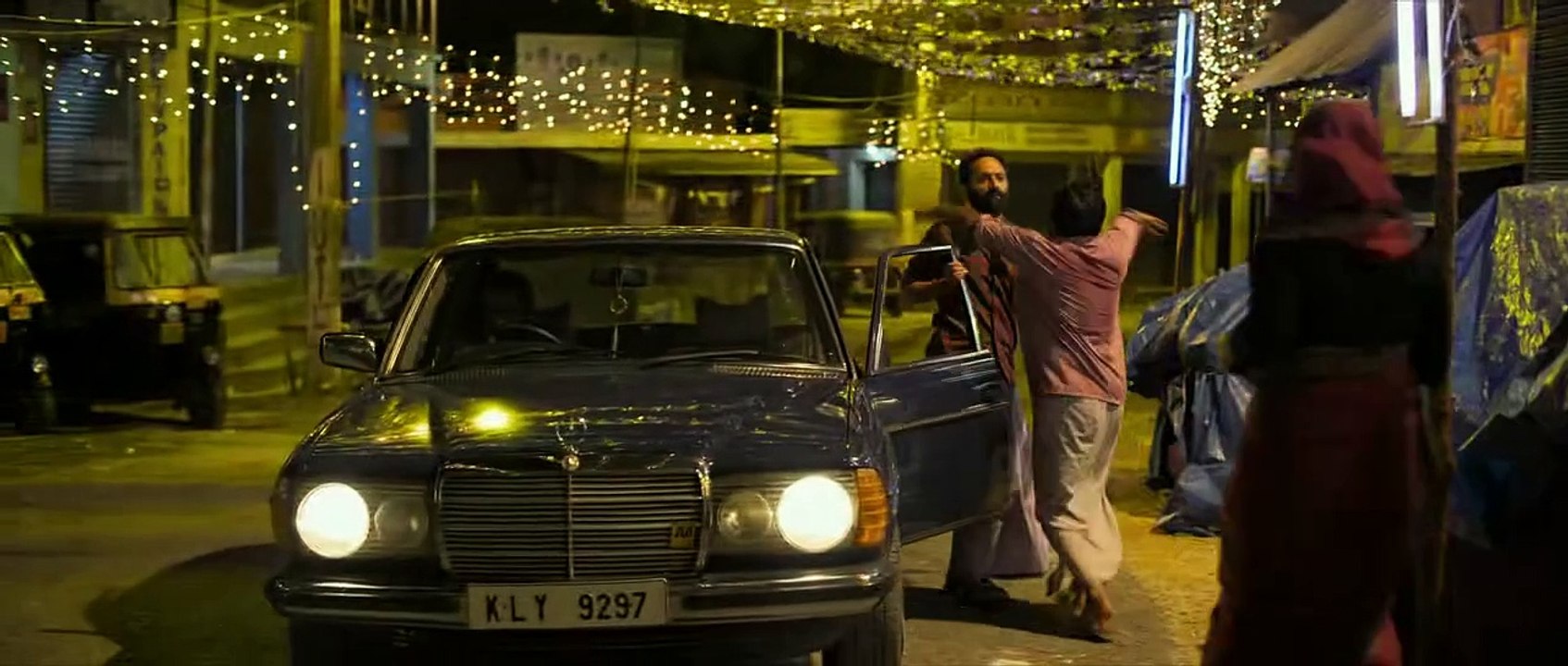 Malik 2021 Malayalam  Movie 2/2