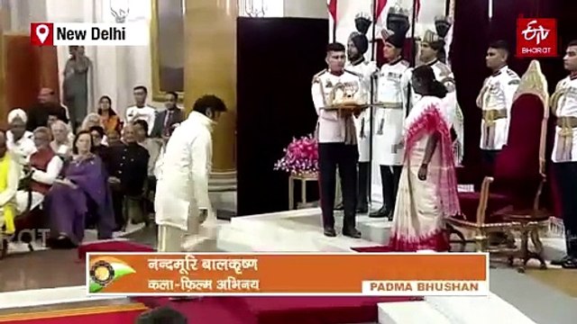 Padma Bhushan 2025: Ajith Kumar Pays Tribute To Pahalgam Victims; Wife Shalini Shares Family Moment - Watch