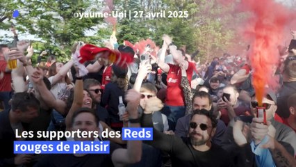 Football : les fans de Liverpool célèbrent leur sacre en Premier League
