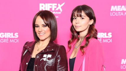 GALA VIDEO - Alizée, sa fille Annily a 20 ans, elle lui fait une belle déclaration : “J’avais ton âge quand tu es née”