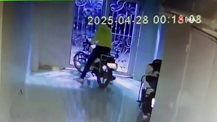 Pişkin hırsızın yaptıklarını gören gözlerine inanamadı!