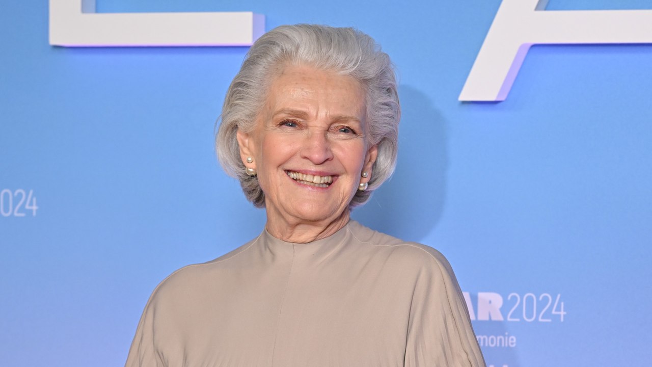 GALA VIDEO - Marie-Christine Barrault, 81 ans, loin de penser à la retraite : “Je voudrais travailler jusqu’à la fin de mes jours”