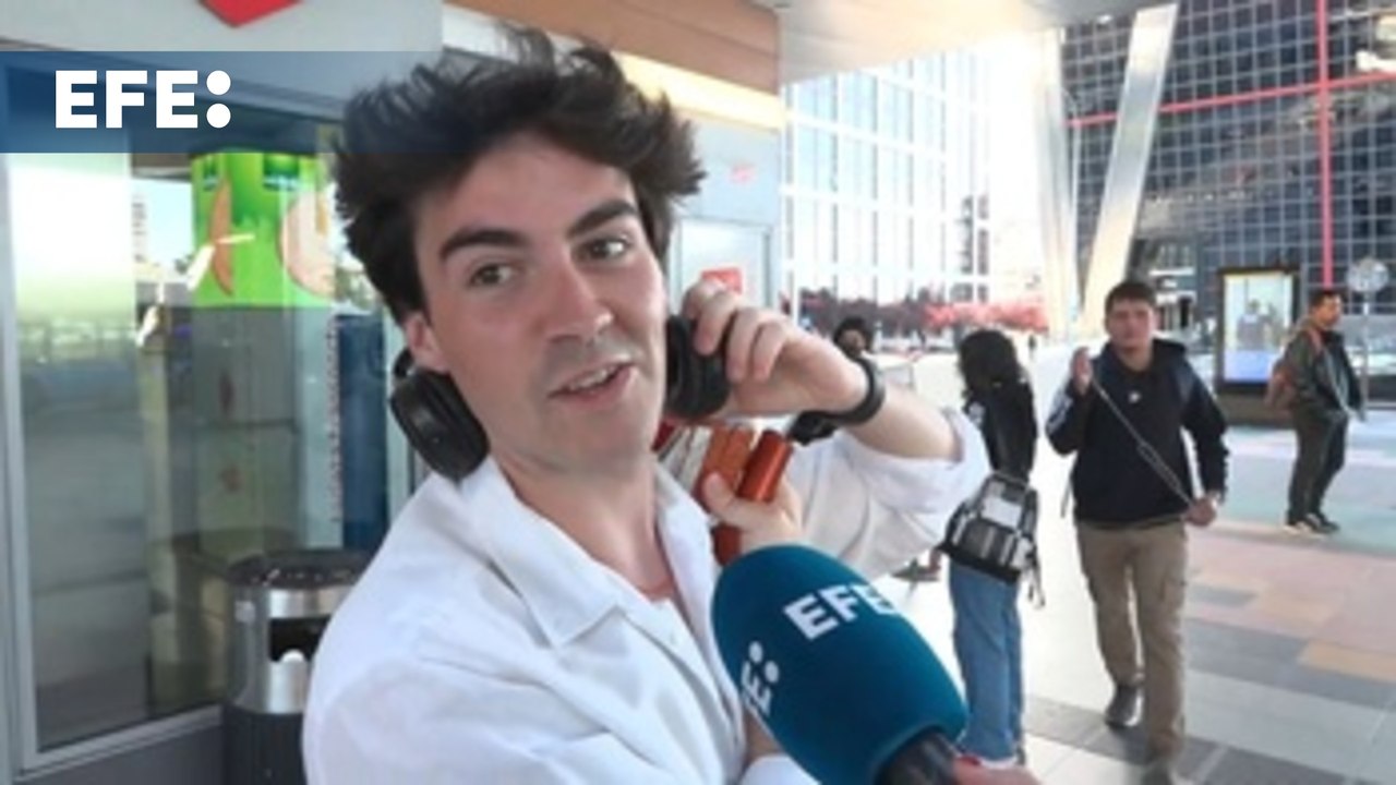 Usuarios del metro de Madrid contentos con la reanudación del servicio