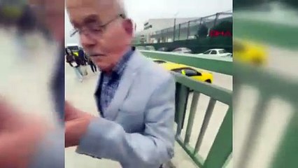 Eşini otobüste unutan dedeyle torunun güldüren diyaloğu