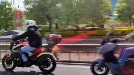 E-5'te tehlikeli yolculuk: Motosiklete motosikletli müdahale