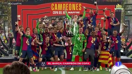 Entrega medallas Copa Celebración FCB post partido Sábado 26 abril 2025