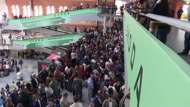 Metro al 100%, Cercanías en funcionamiento con afecciones en C-3 y C-5 y Barajas operativo