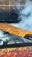 Lahmacun arası zırh kebap denediniz mi☺️