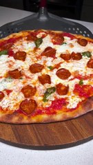 Follow for more ASMR videos🌮🍟 Credits: @pizzofart #mukbang #asmr #fastfood #asmreating