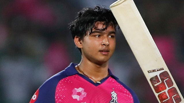 Vaibhav Suryavanshi कहां तक पढ़े-लिखे हैं?