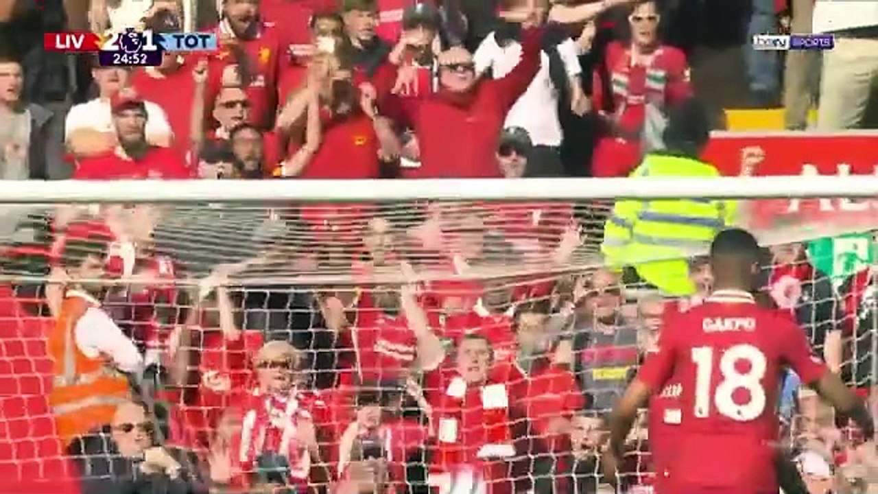 ملخص مباراة ليفربول وتوتنهام | ليفربول يتوج بطلاً للدوري الإنجليزي الممتاز - الجولة 34