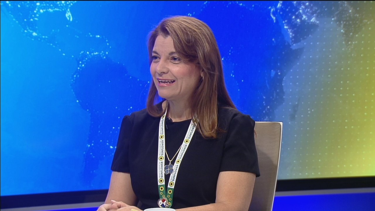 A 60 minutos y 60 decibeles: la regla que puede salvar tu oído