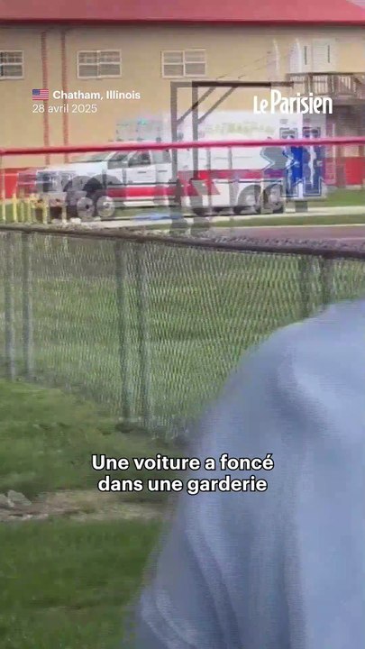 États-Unis : une voiture percute une garderie