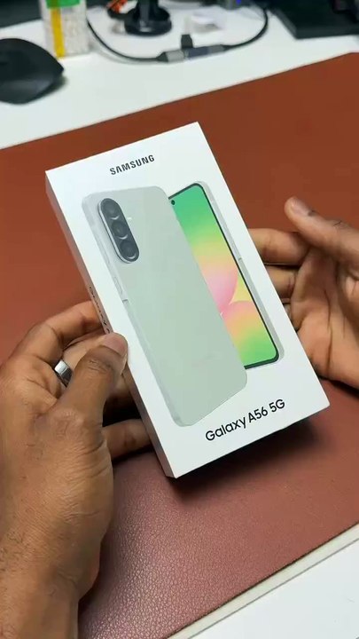 Galaxy A56 Awesome Olive Unboxing