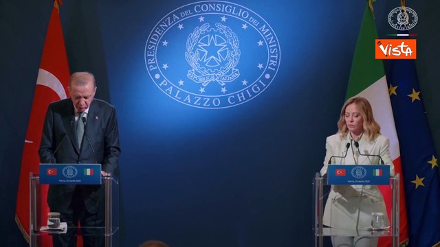 Erdogan: Priorità è ripristinare cessate il fuoco a Gaza, non si permette ingresso aiuti umanitari