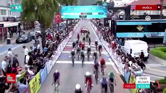 60. Cumhurbaşkanlığı Türkiye Bisiklet Turu'nun 3'üncü etabını Lev Gonov kazandı