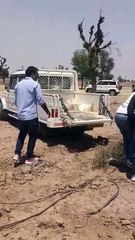 बिना कनेक्शन लिए जला रहे थे बिजली, बिल पकड़ाया तो आ गया चक्कर....