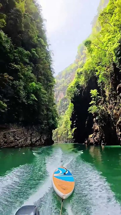 Qingshui River Scenic Area, Xingyi, China / Zone Scénique de la Rivière Qingshui, Xingyi, Chine