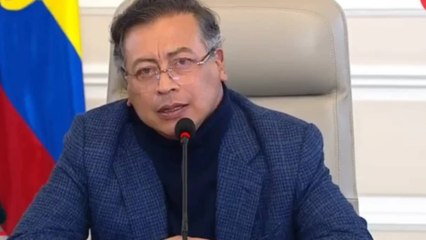 Petro presiona al Congreso y advierte que convocará consulta popular por decreto si no hay debate
