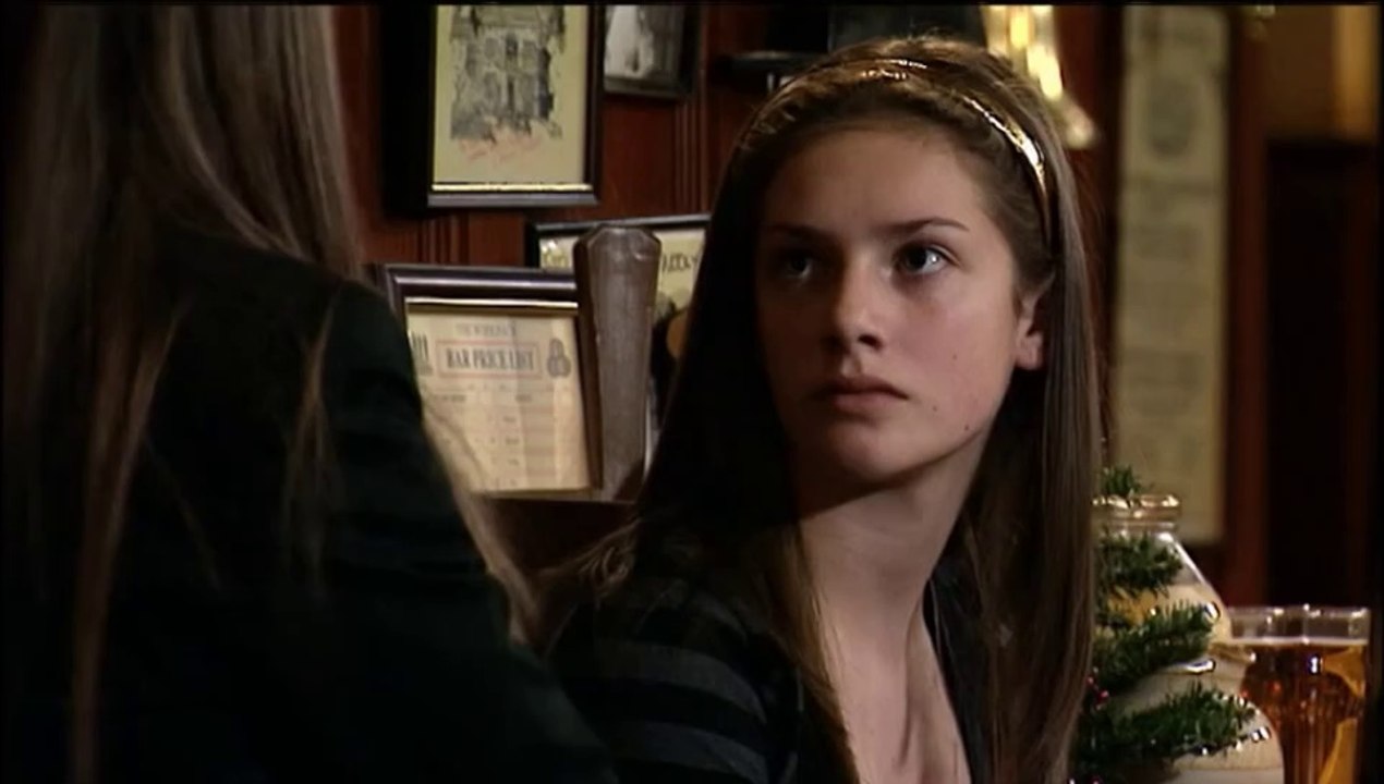 Emmerdale Debbie & Victoria Sugden Exchange Words 25th December 2006