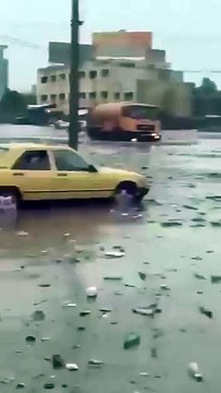 Bamako les pieds dans l’eau : colère et interrogations après des inondations précoces